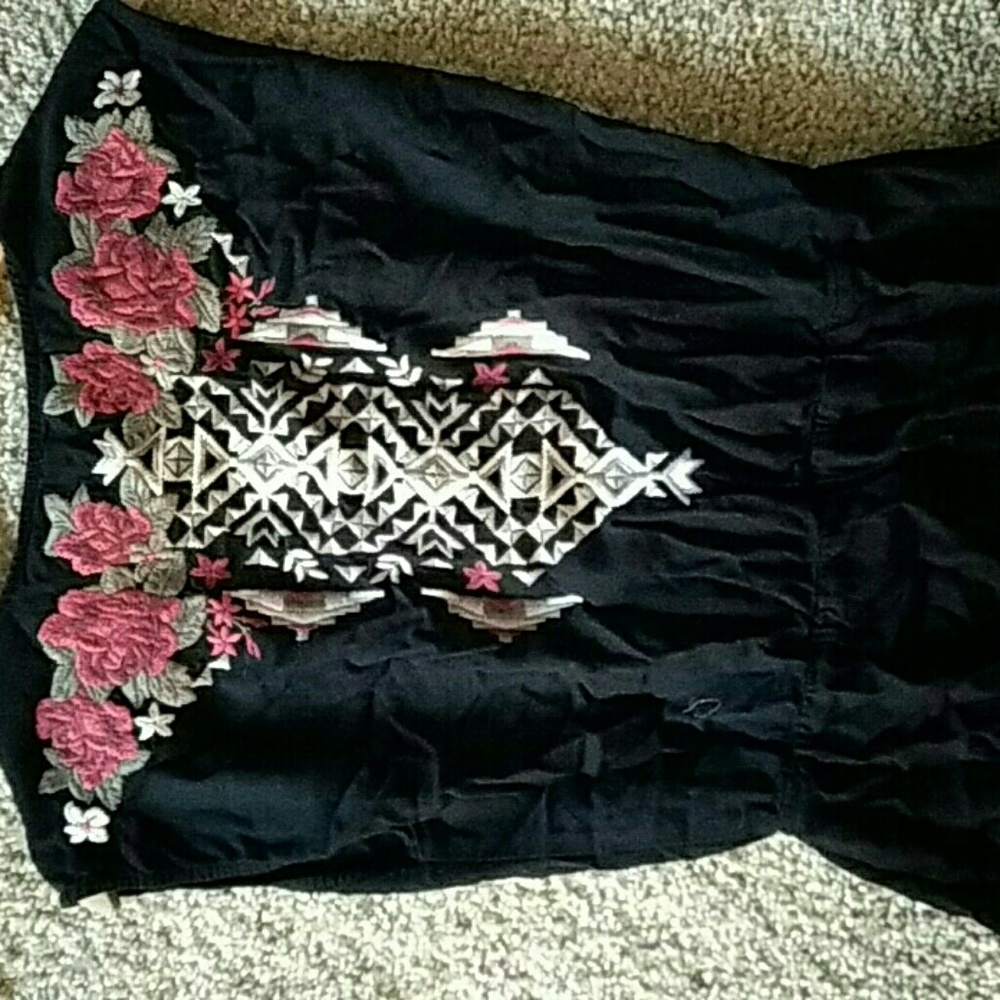 Top - Picture 2 of 2